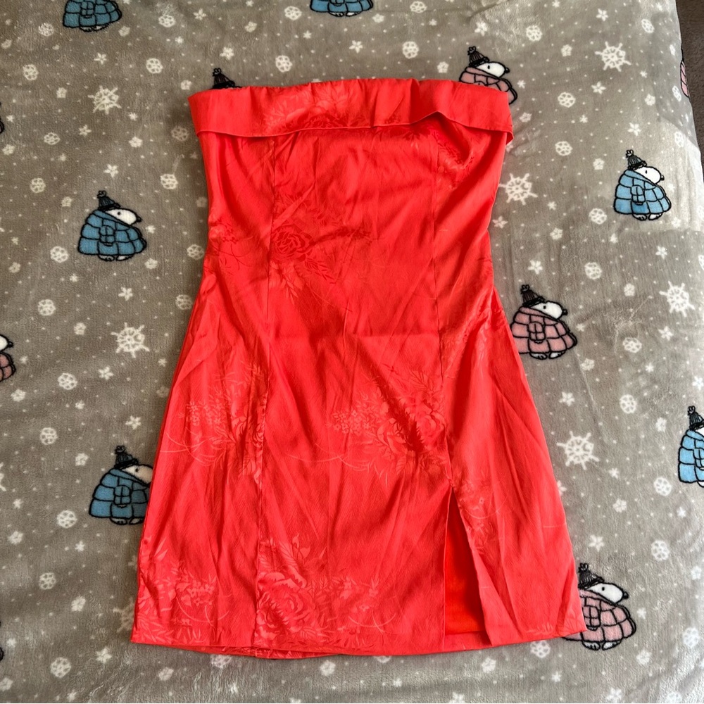 NWT Strapless Red Dress